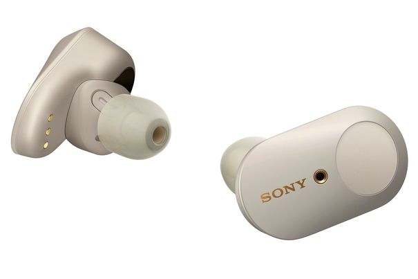 Der Bluetooth Ohrhörer Sony WF-1000XM3 mit Noise Cancelling in Silber.