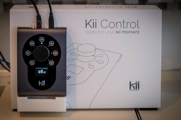Kii Control ermöglicht die Kontrolle über sämtliche Einstellmöglichkeiten der Kii Three. 