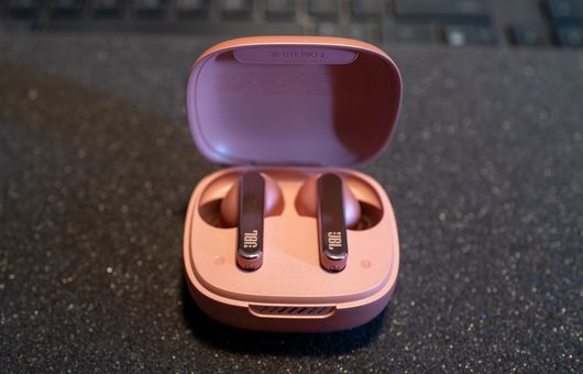 Test JBL Live Pro 2 TWS In-Ear-Kopfhörer