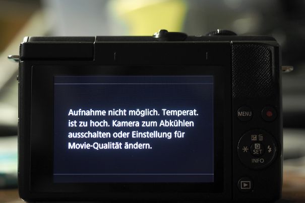 Hitzefrei: Besonders bei 4K-Videoaufnahmen überhitzt die Canon EOS M200 nach einigen Minuten und braucht eine Pause.