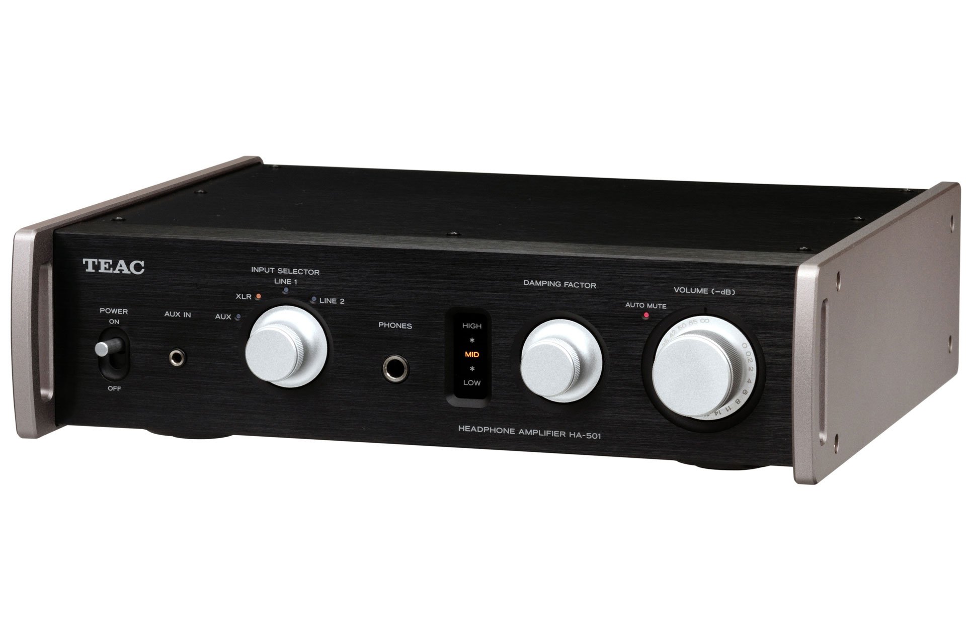 Für den HA-501 Dual Mono Class-A Kopfhörerverstärker wird ein Frequenzgang von 2 Hz bis 100 kHz und 1400 mW Ausgangsleistung pro Kanal (bei 32 Ohm Impedanz) angegeben. Er erlaubt die Nutzung eines Grossteils der verfügbaren Kopfhörer (mit Impedanzen von 80 bis 250 Ohm) und unterstützt auch Highend-Varianten mit bis zu 600 Ohm.