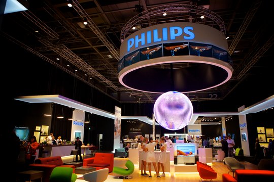 Einen der schönsten Stände hatte dieses Jahr Philips...