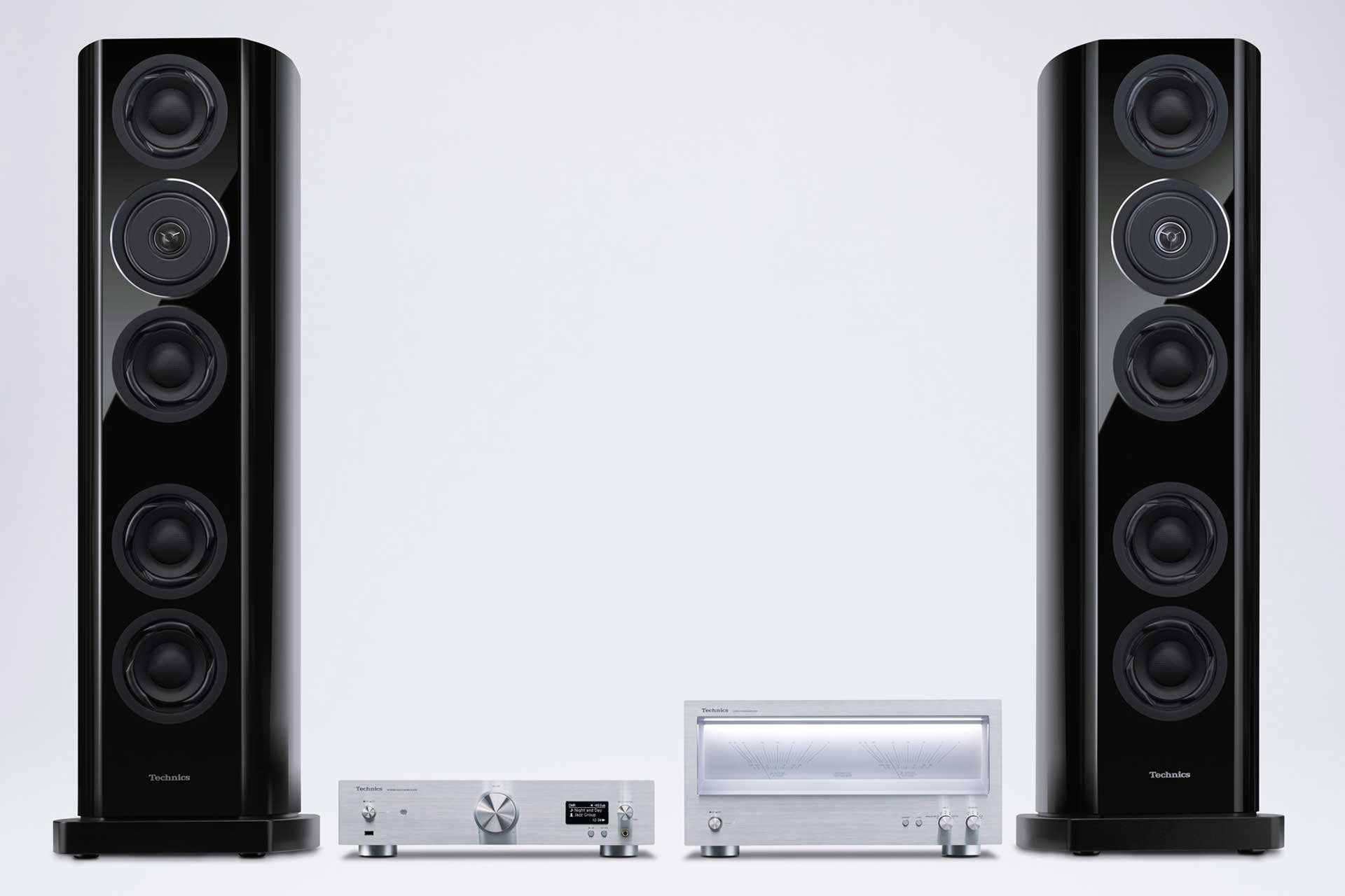 Technics nennt es das Streben nach dem definitiven Sound, das die Entwicklung der neuen Produkte bestimmt. Massgeblich sind drei Elemente: Signalübertragung mit präziser Frequenz- und Verstärker-Charakteristik sowie idealer Leistungsumwandlung, sorgfältige Geräuschreduzierung mit dem Ziel der idealen Wiedergabe digitaler Audioquelle, ein klares Klangbild und eine Klangbühne mit extrem grosser Bandbreite und hohem Dynamikumfang.