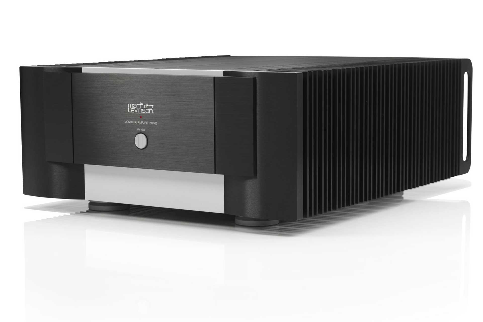 Der	Monoverstärker No 536 von Mark Levinson liefert 400 Watt in AB-Technologie. Er hat keine ICs im Signalweg.