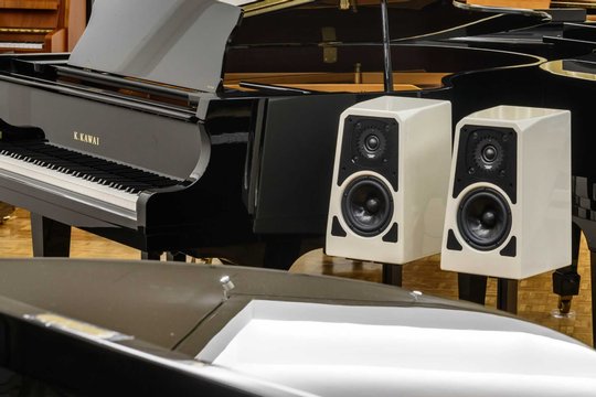 Wilson Audios kompakte Tune Tot wird von AV-Spalinger vorgestellt.