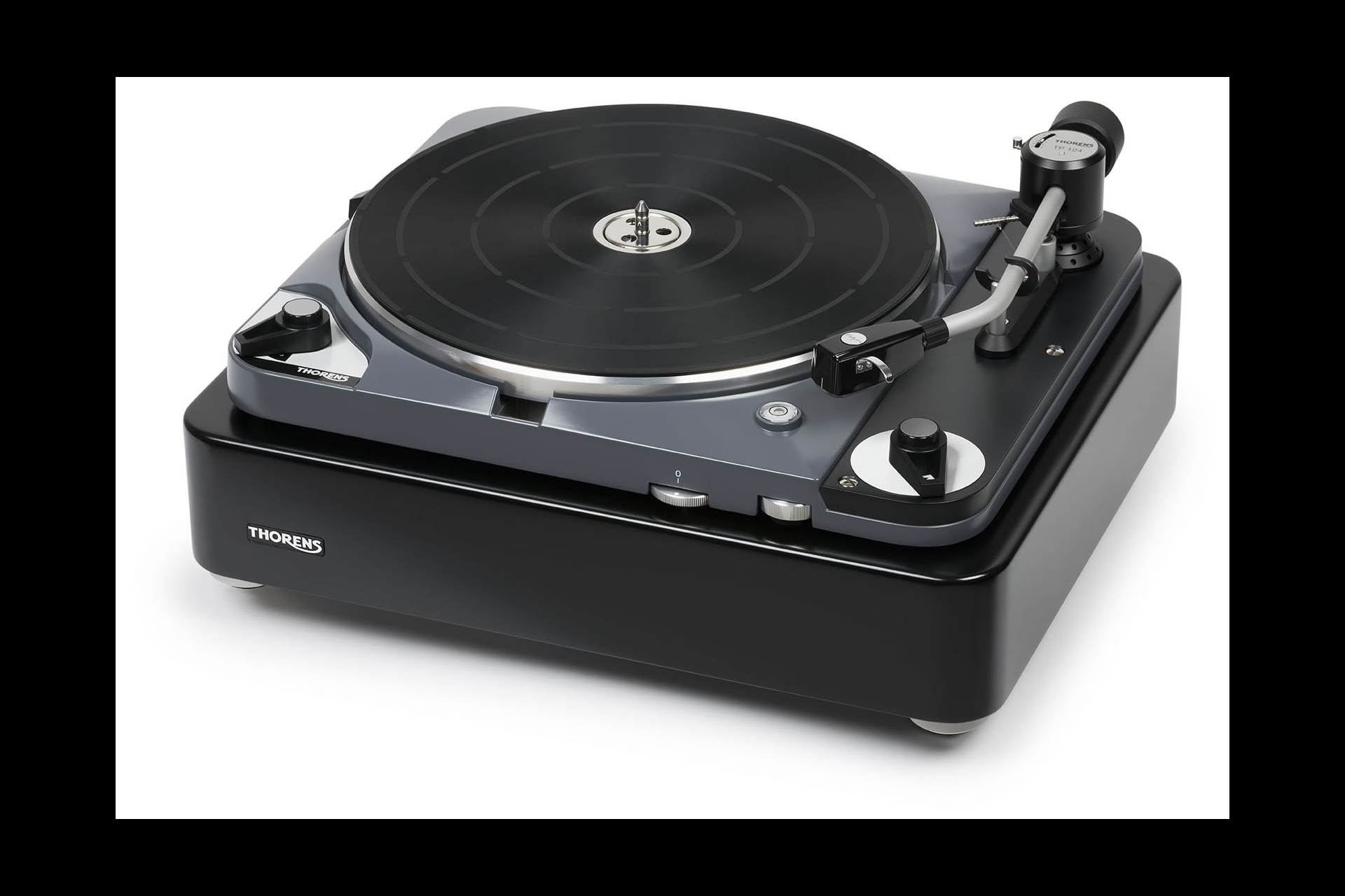 Mit dem TD 124 DD belebt Thorens eines seiner legendärsten Modelle neu.