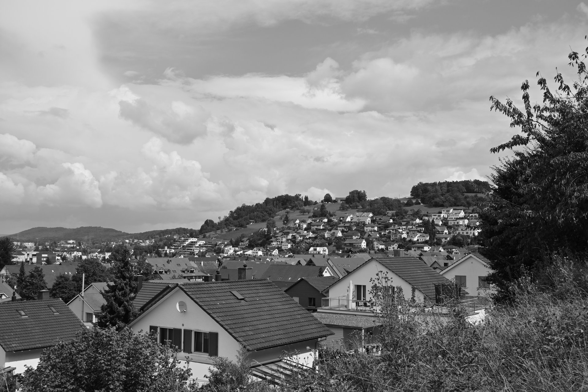 Z DX 16-50mm, Brennweite 26 mm, M, f/13.0, 1/200 sec., ISO 100, WB Wolken, Szenentyp Monochrom.