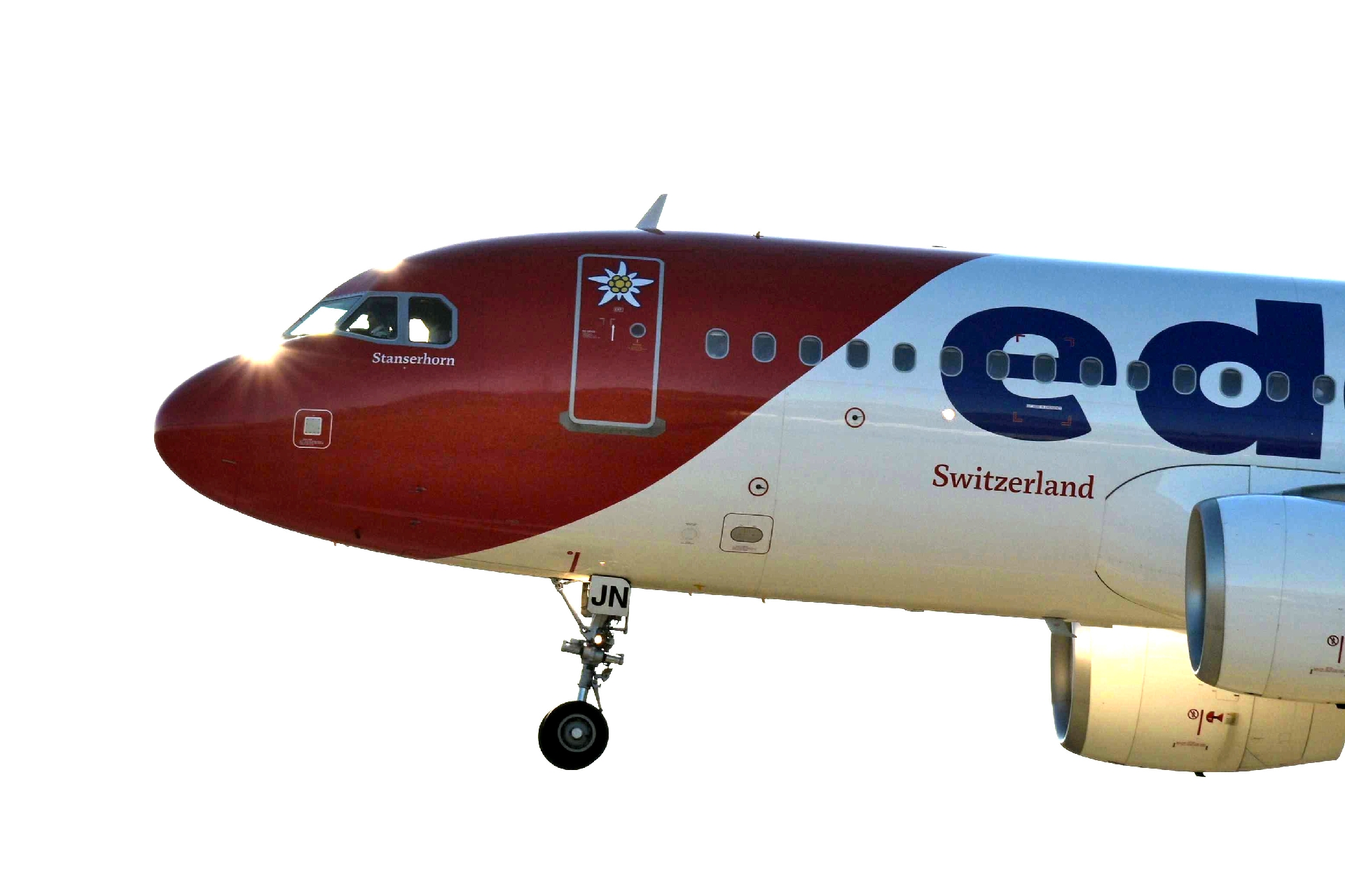 Bei grösseren Flugzeuge wird auf das Cockpit scharfgestellt.
