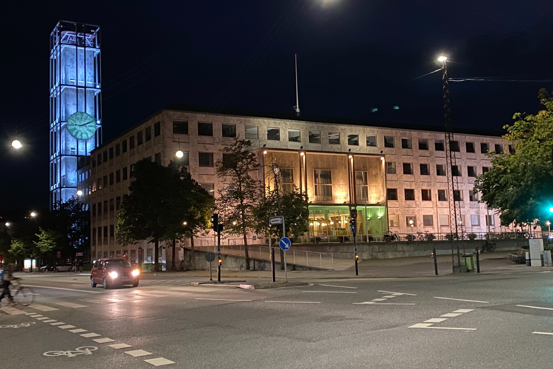 Nächste Station: Aarhus by night.