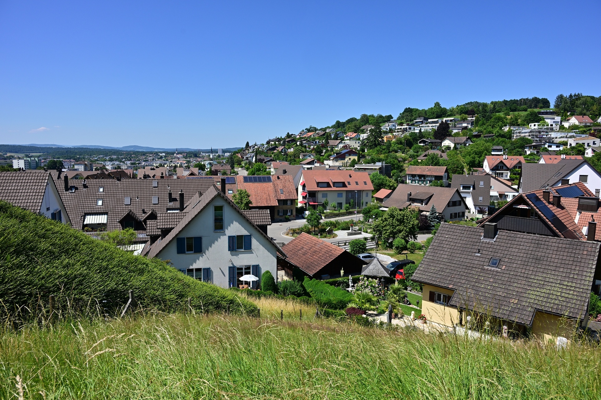 Nikkor Z 24-120 mm f/4 S, BW 24 mm, M, f/8.0, 1/500 sec., ISO 140, WB Sonne, PC Landschaft.