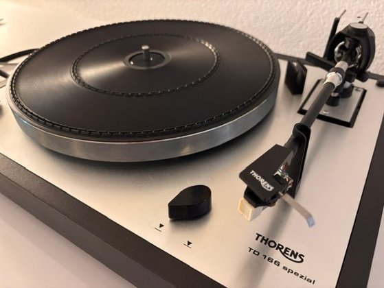 Thorens TD 166 Spezial Plattenspieler