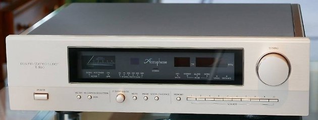 High End Tuner Accuphase T-1100