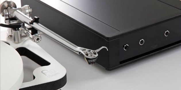 Rega Planar 10 ab Ausstellung