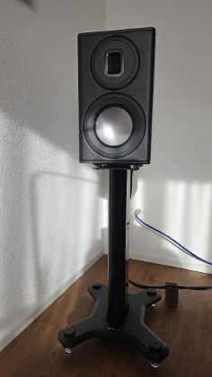 Monitor Audio Platinum 100 2G + Stands