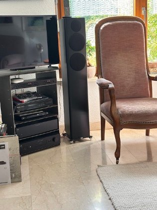 Elac FS 247.4