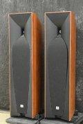 SUCHE JBL Studio 570 Lautsprecher.
