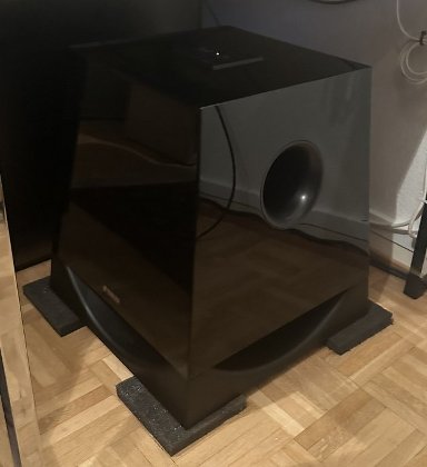Yamaha NS-SW700 Subwoofer