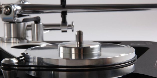 Rega Planar 10 ab Ausstellung