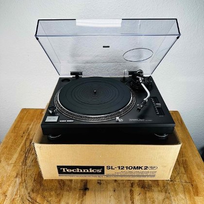 Plattenspieler Technics SL 1210 MK2