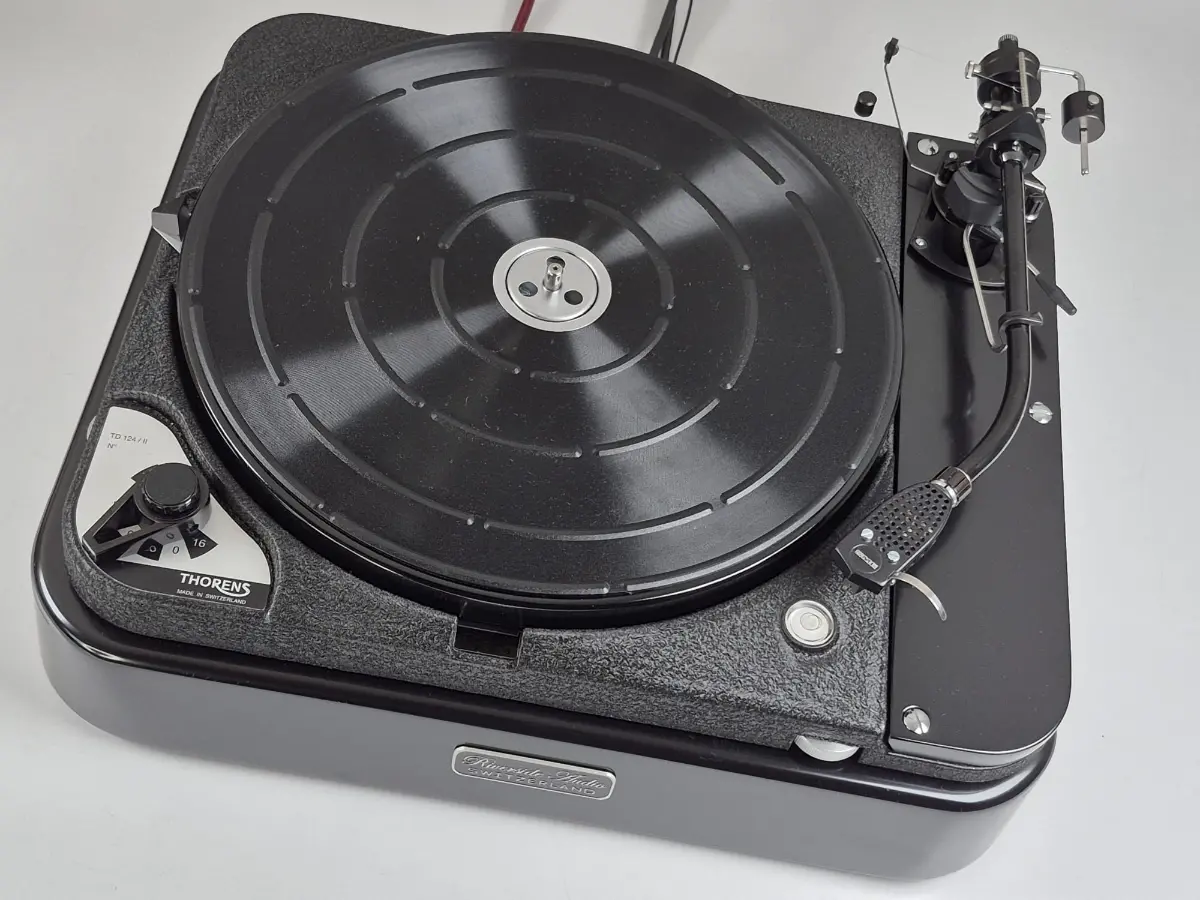 Thorens TD 124 &ndash; Swissonor / SME 3010R / SPU
