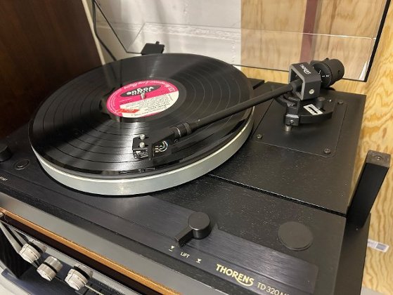 Thorens TD 320 MK2