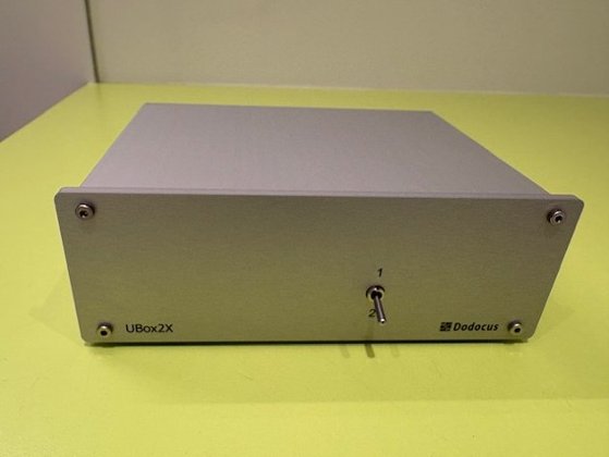 Dodocus XLR Umschaltbox 2X-O alu