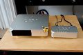 Luxman & Harbeth mit Kabeln, Rack usw.