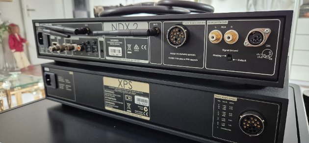 Naim Streamer + Netzteil