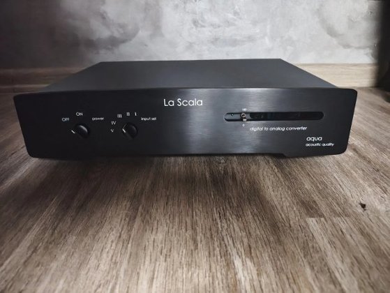 Aqua La Scala Optologic Mk2 DAC ( 1900 EUR )