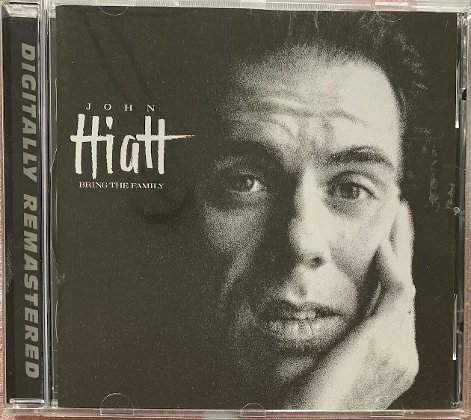 John Hiatt: Bring The Family (gebrauchte CD, Topzustand)