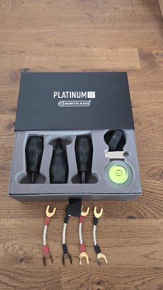 Monitor Audio Platinum 100 2G + Stands