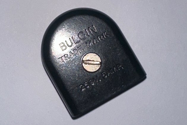 Suche 2 St&uuml;ck Bulgin NOS
