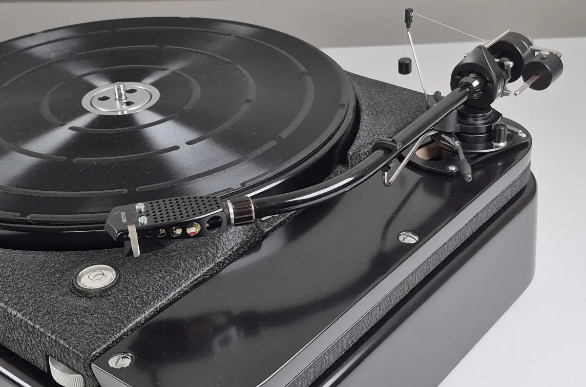 Thorens TD 124 &ndash; Swissonor / SME 3010R / SPU