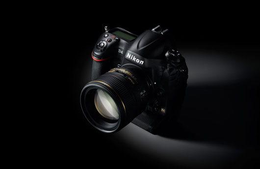 Nikon D4