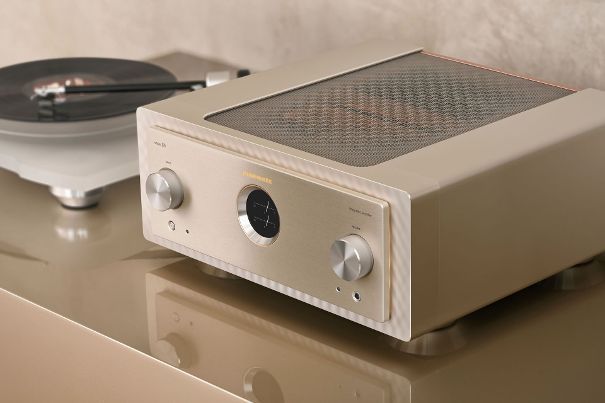 Marantz Model 10 Vollverstärker.