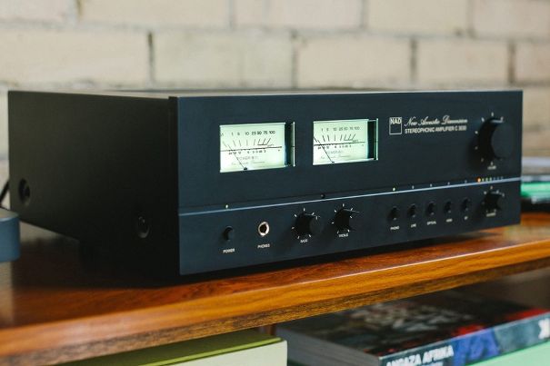 NAD erweitert seine Classic Series um zwei kompakte Vollverstärker, die mit Retro-Elementen und moderner Class-D-Technik den legendären NAD 3030 aus den 1970er-Jahren neu interpretieren.