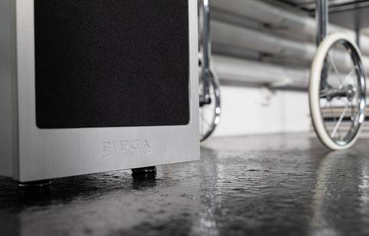 Wohnzimmertaugliche Master Line Source von Piega