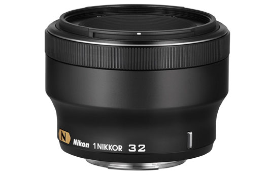 1-NIKKOR-Objektiv 32mm 1:1,2