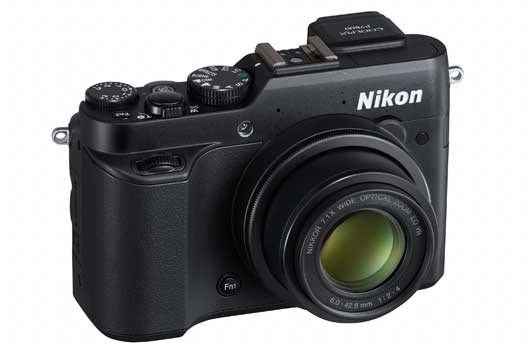 Nikon Coolpix P7800