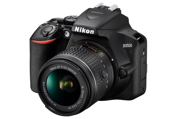 Nikons neue Einstiegs-Spiegelreflexkamera D3500 mit 24,2 Megapixel Auflösung.