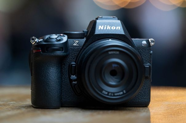 Z5 II führt Nikon an die Spitze Japans.