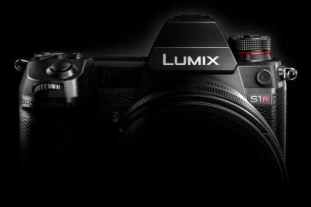 Vollformat-Lumix mit Leica-Anschluss: Die neue spiegellose Vollformatkamera Lumix S von Panasonic bringt höchste Bildqualität, Dual-Bildstabilisierung und 4K-60p-Video.