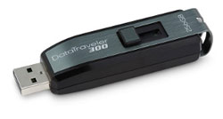 Kingston Data Traveler 300: 256 GB in einem USB-Stick reichen für die Videoaufnahmen der Ferien auch in AVCHD.