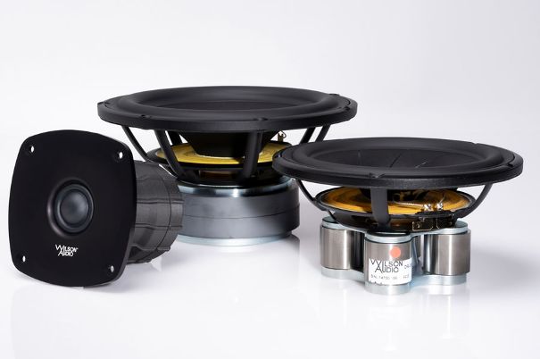 Die Treiber der Sabrina V stammen aus Wilsons Referenzmodellen: CSC-Hochtöner, QuadraMag-Mitteltöner und ein 8-Zoll-Woofer mit Hochleistungsmagnet.
