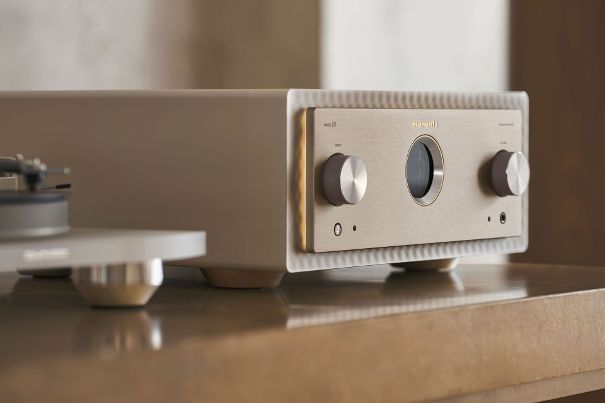 Marantz Model 10 Vollverstärker.