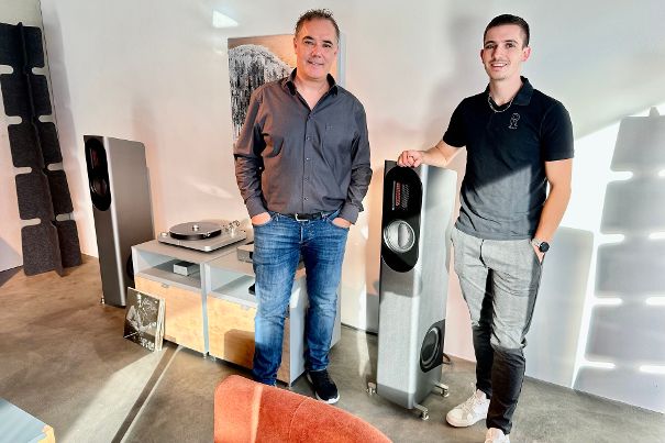 Zweite und dritte Aebischer-Generation zusammen: Yvo und Sacha.