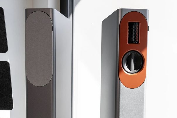 Unterschiedliche Farbblenden bei der Rowen Refyn.