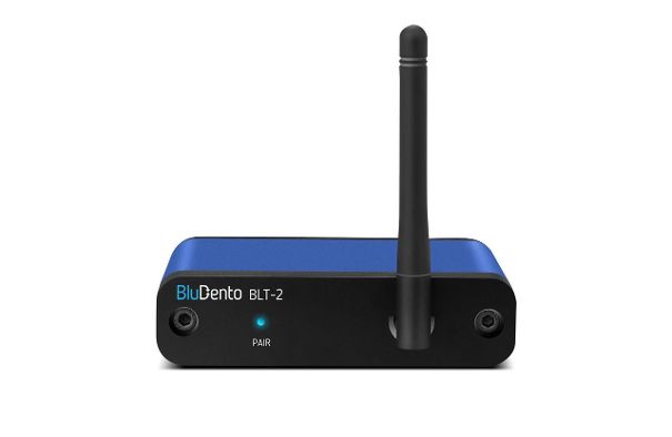 Patente Wireless-Erweiterung: Mit dem BluDento BLT 2 kann man den Rega Elex MK4 kostengünstig zum Streaming-Verstärker aufrüsten.