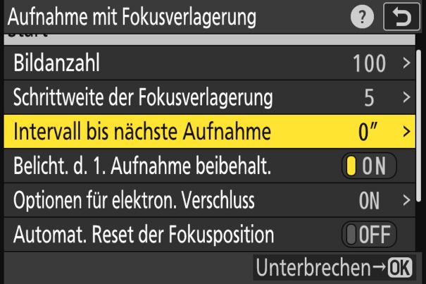 Fokusverlagerung: Die Nikon Z50II kann bei dieser Funktion sogar ein Intervall festlegen, bis der Blitz für die nächste Aufnahme bereit ist.