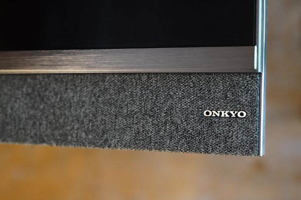 Sauber verarbeitet. Onkyo sorgt für breitbandigen Sound.
